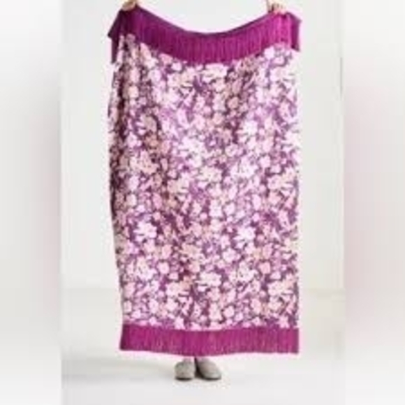NEW Anthropologie Valentina Throw Blanket, Raspberry - Sold Out - SKU 93035566 - Picture 2 of 6